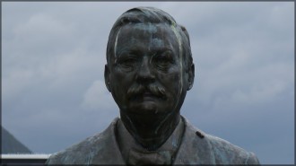 Statue des Kapitäns Richard With