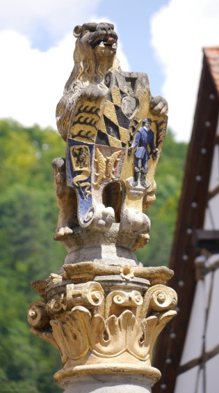 Löwe am Rathausbrunnen