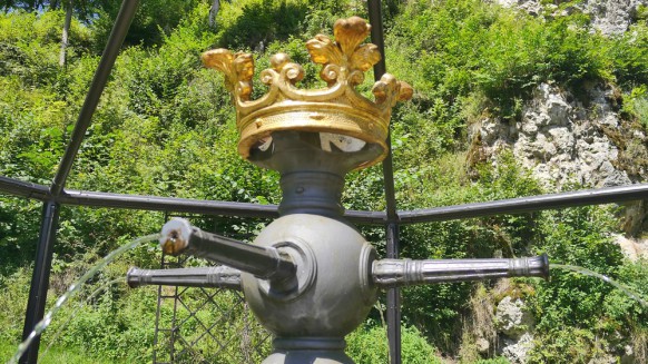 Königsbronner Wappenbrunnen, Juli 2017