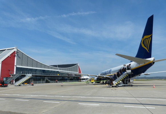Memmingen, Allgäu-Airport, April 2019