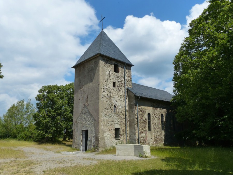 Kirche in der Wüstung Wollseifen, St. Rochus