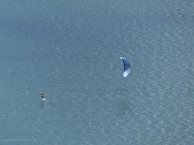 Kitesurfer auf dem Alpsee, 2020