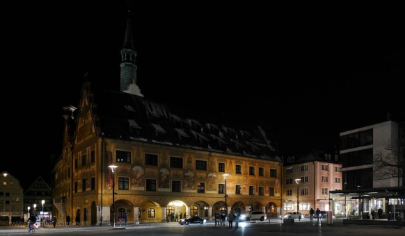 Rathaus in der Neuen Mitte, Ulm im Winter